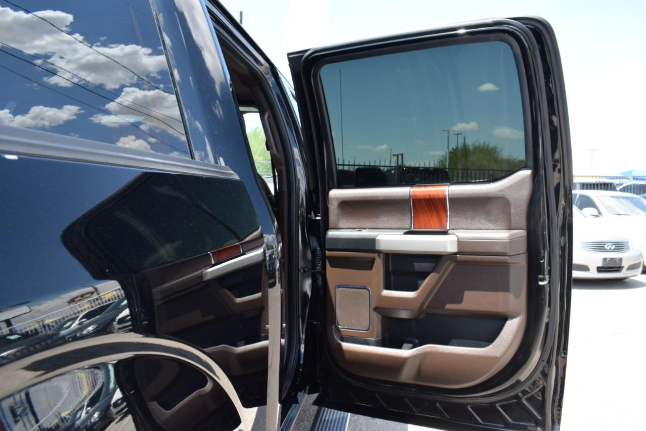 Ford F-150 Lariat SuperCrew 6.5-ft. Bed 4WD 2017
