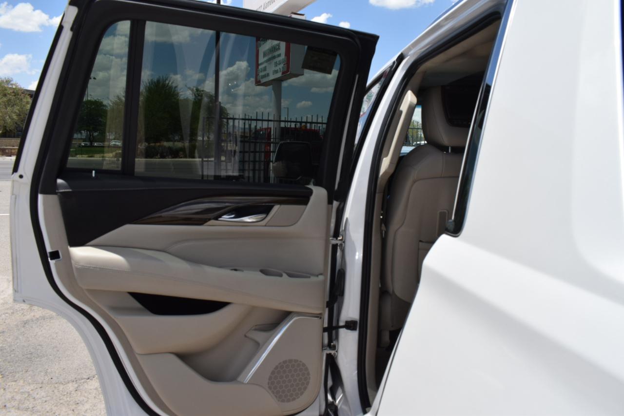 Cadillac Escalade Luxury 4WD 2018