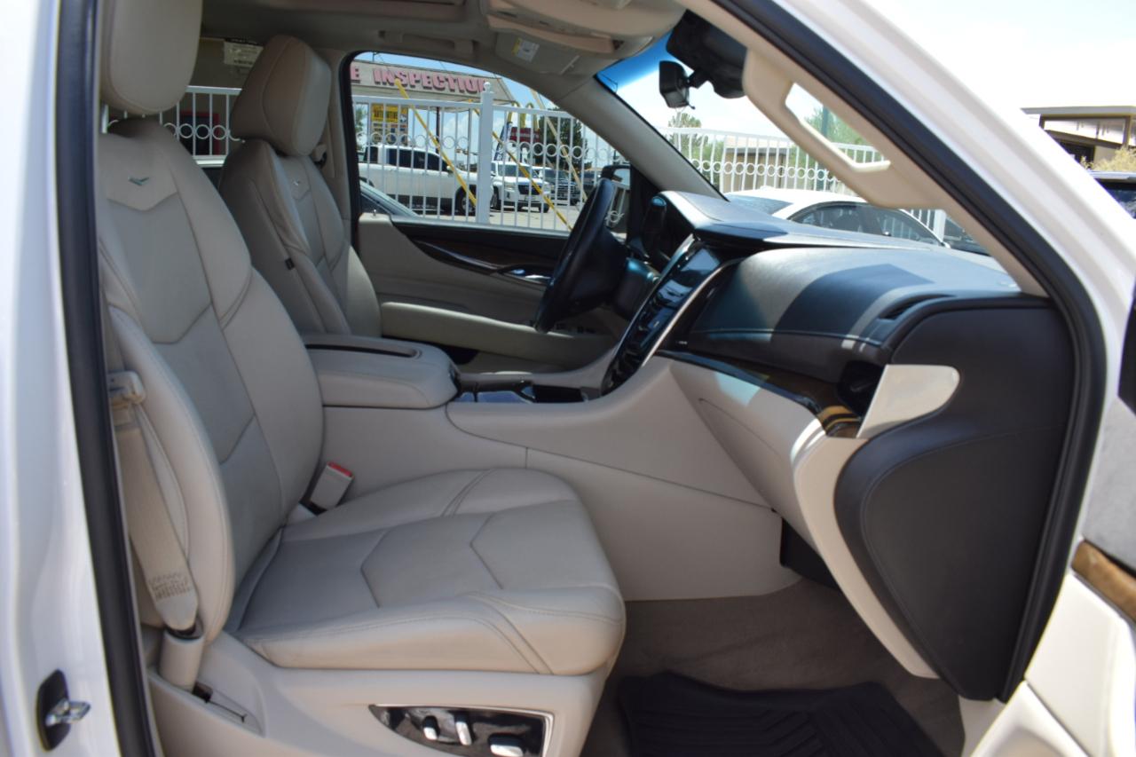 Cadillac Escalade Luxury 4WD 2018