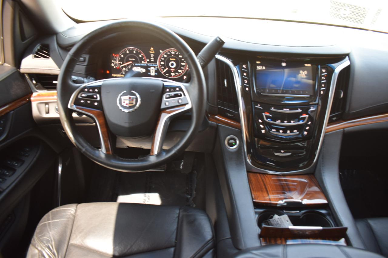 Cadillac Escalade Premium 4WD 2015