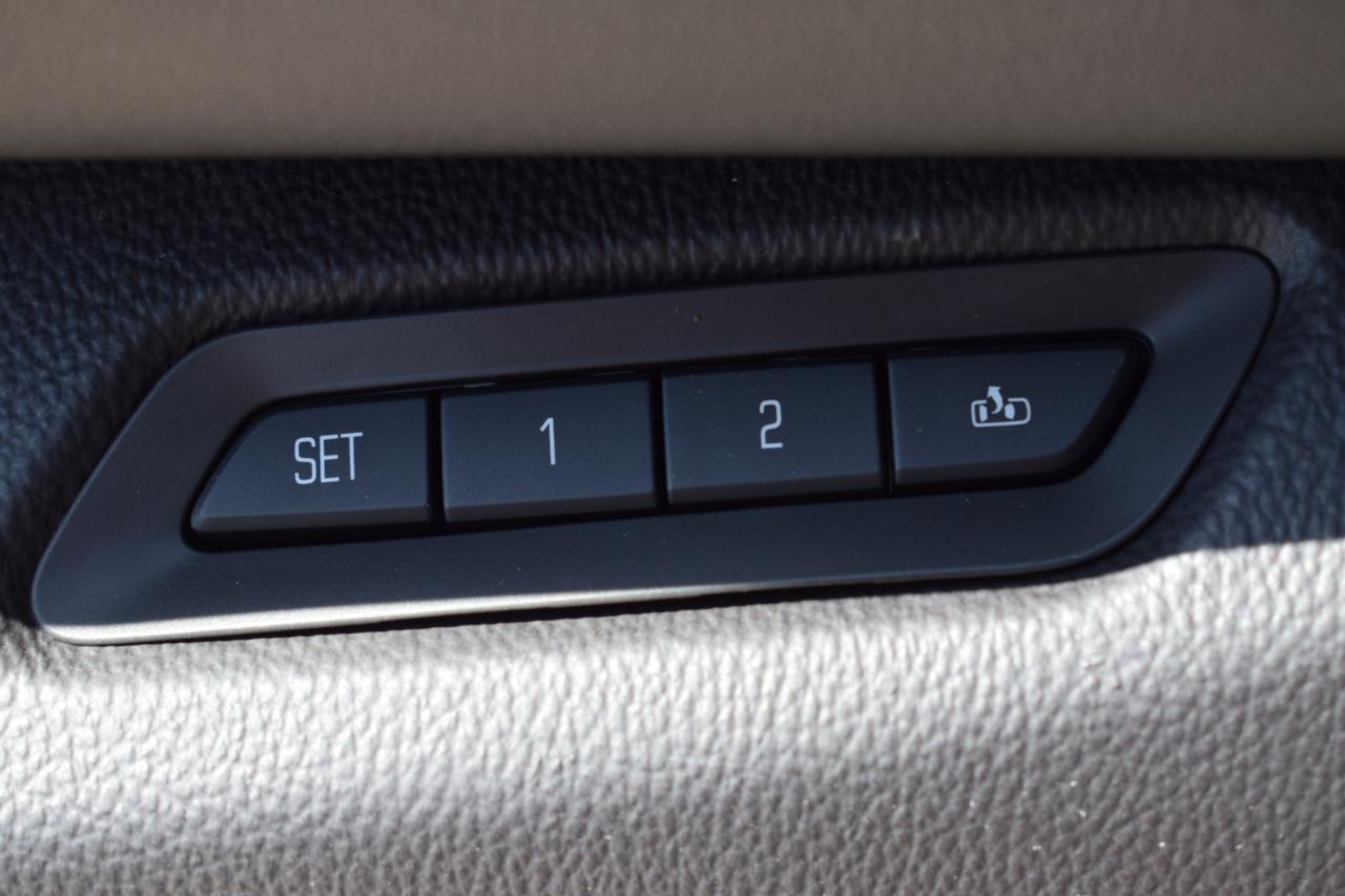 Cadillac Escalade Premium 4WD 2015