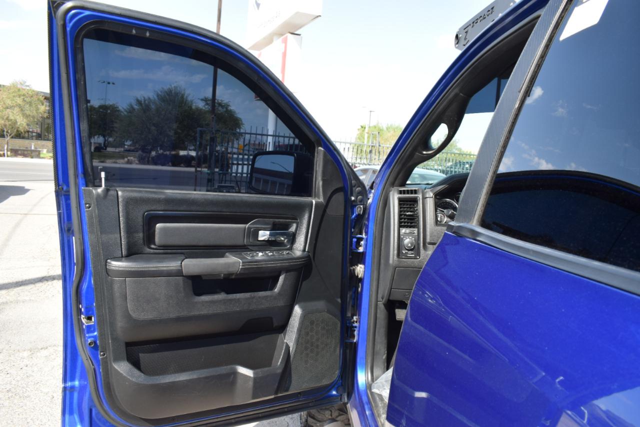 RAM 1500 Rebel Crew Cab SWB 2WD 2017