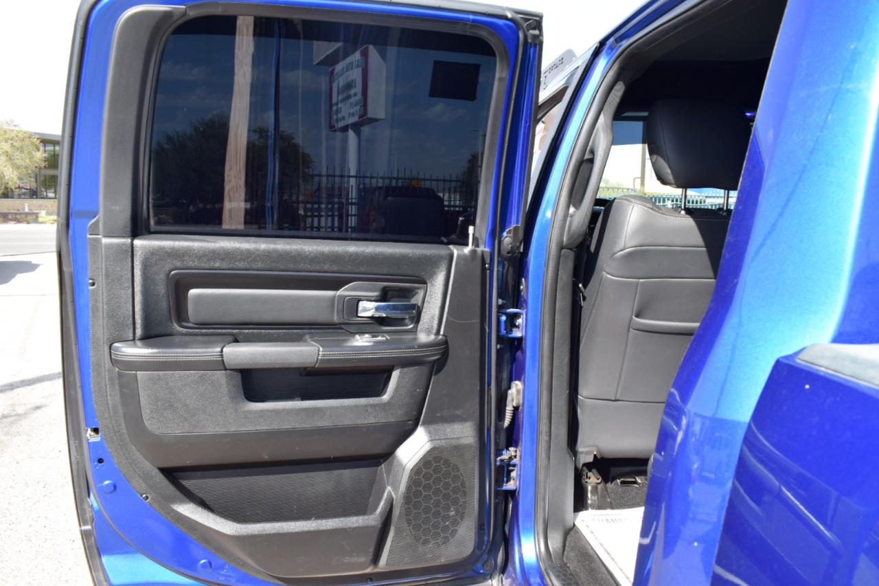 RAM 1500 Rebel Crew Cab SWB 2WD 2017