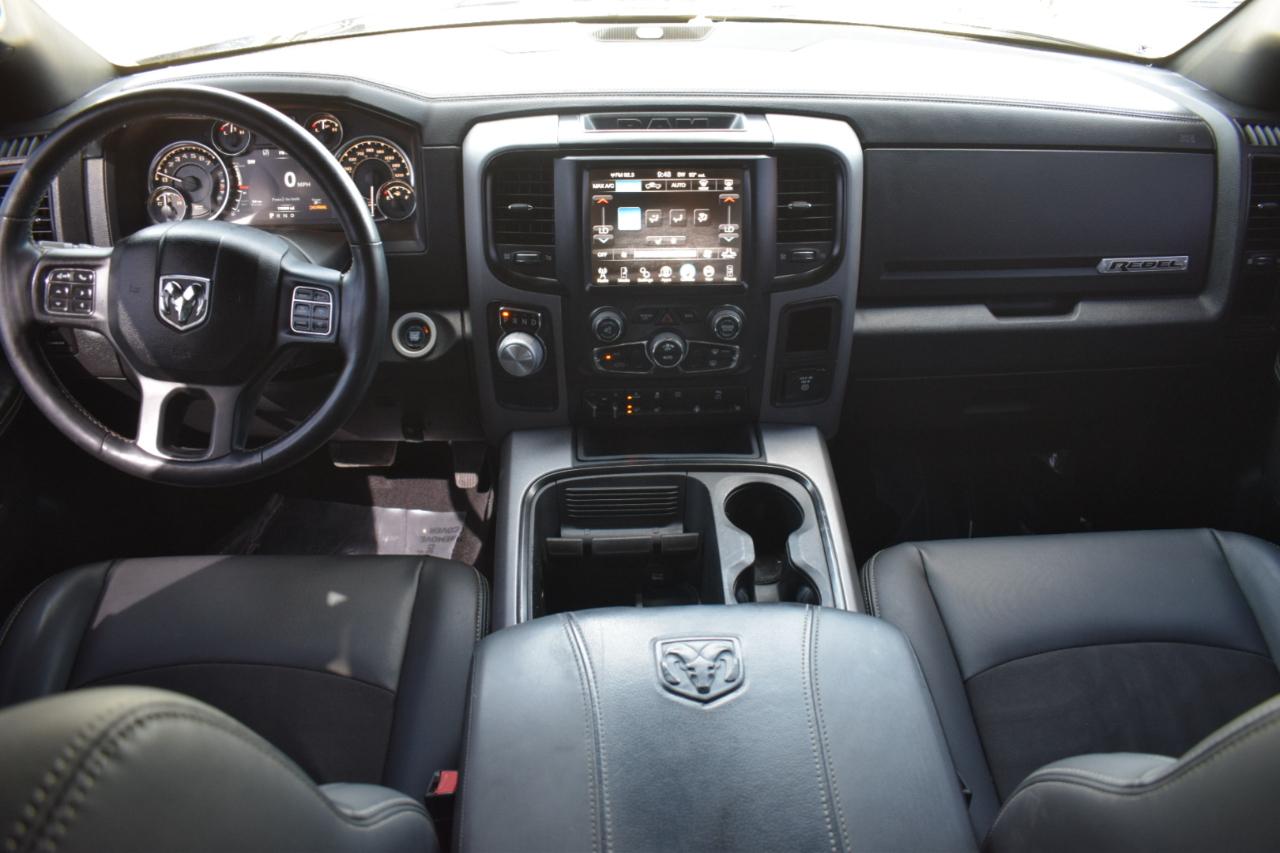 RAM 1500 Rebel Crew Cab SWB 2WD 2017