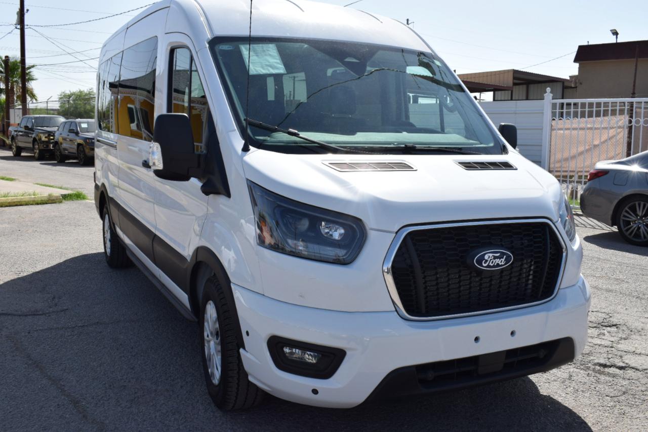 Ford Transit 350 Wagon Med. Roof XL w/Sliding Pass. 148-in. WB 2026