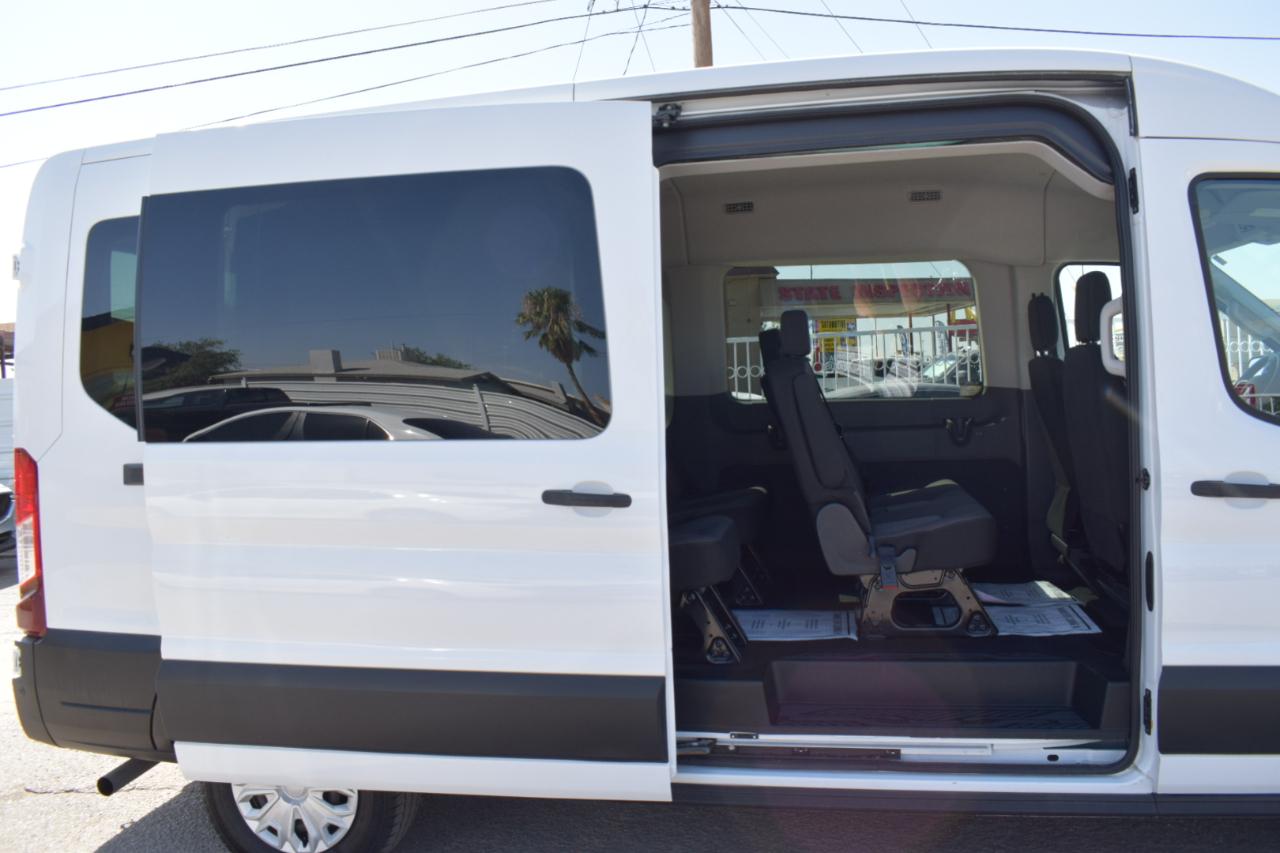 Ford Transit 350 Wagon Med. Roof XL w/Sliding Pass. 148-in. WB 2026