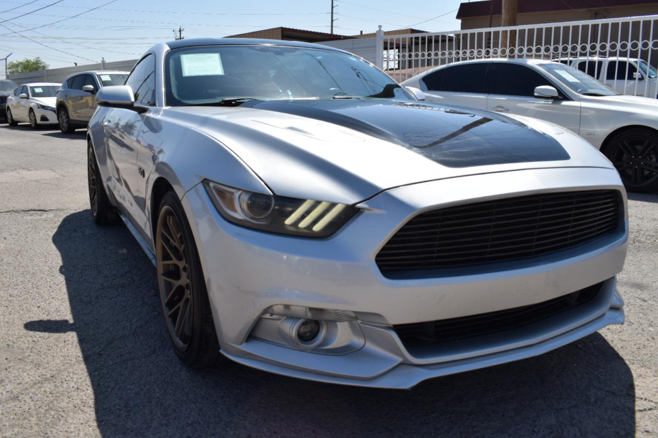 Ford Mustang GT Premium Coupe 2017