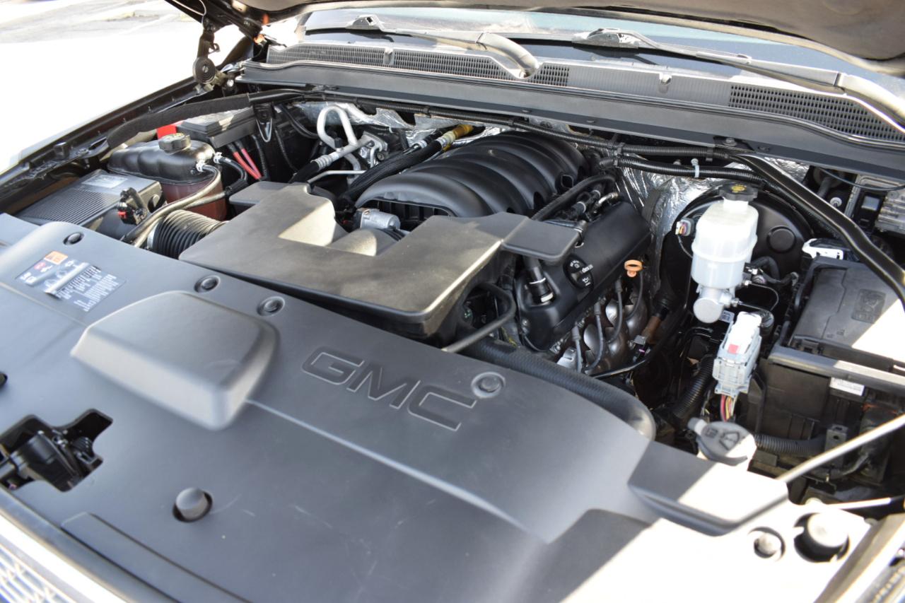 GMC Yukon XL Denali 2WD 2016