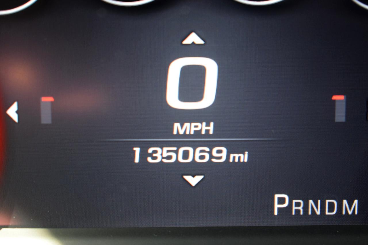 GMC Yukon XL Denali 2WD 2016