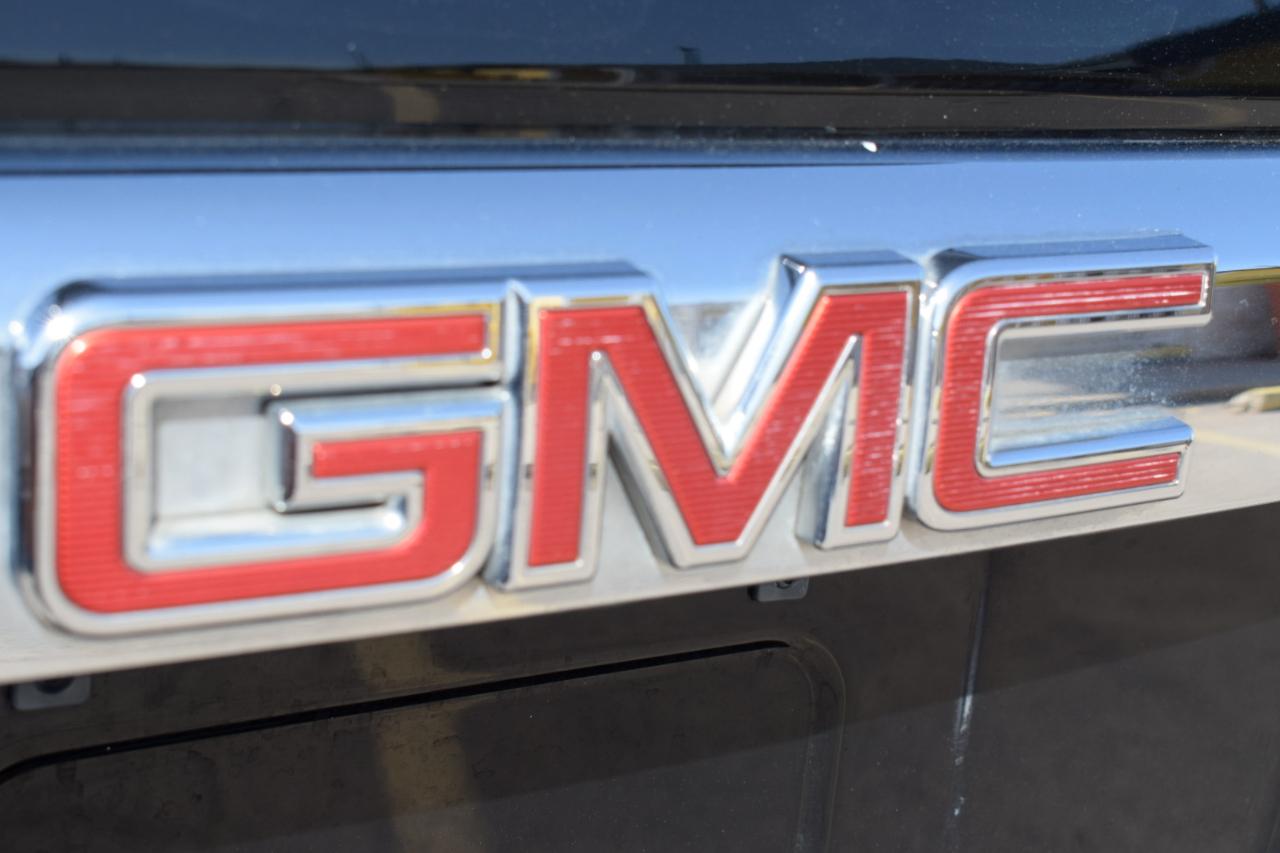 GMC Yukon XL Denali 2WD 2016