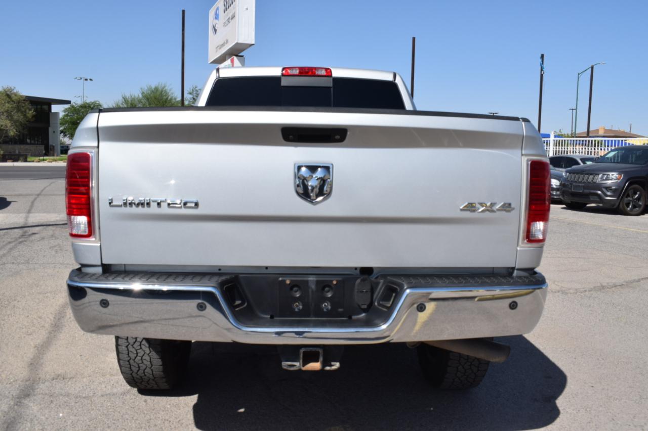 RAM 2500 Longhorn Crew Cab SWB 4WD 2015