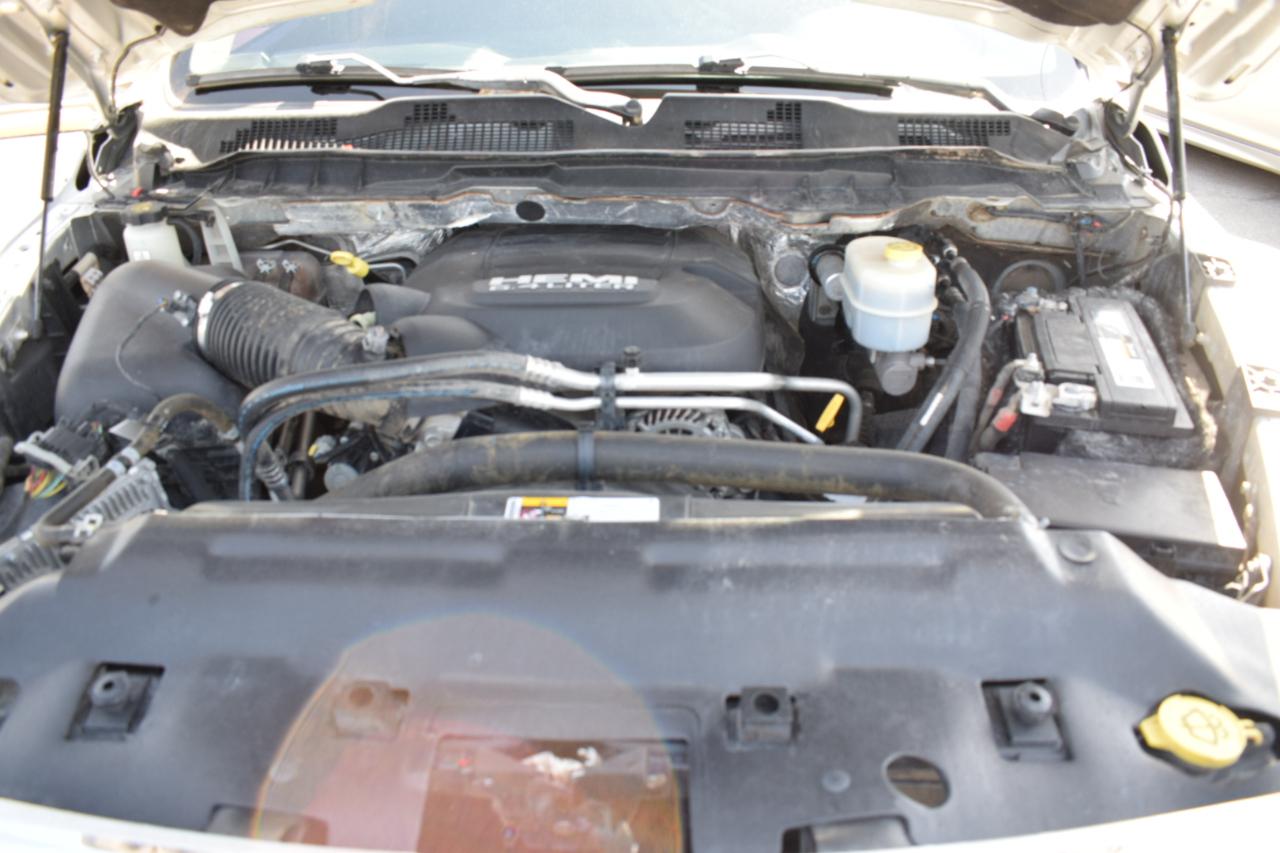 RAM 2500 Longhorn Crew Cab SWB 4WD 2015