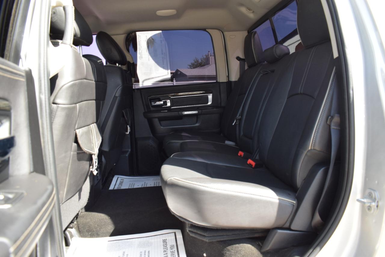 RAM 2500 Longhorn Crew Cab SWB 4WD 2015