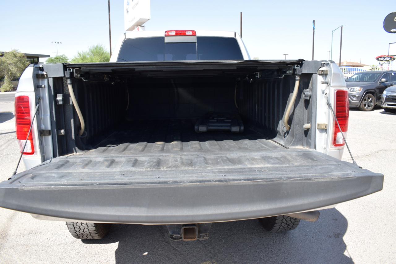 RAM 2500 Longhorn Crew Cab SWB 4WD 2015