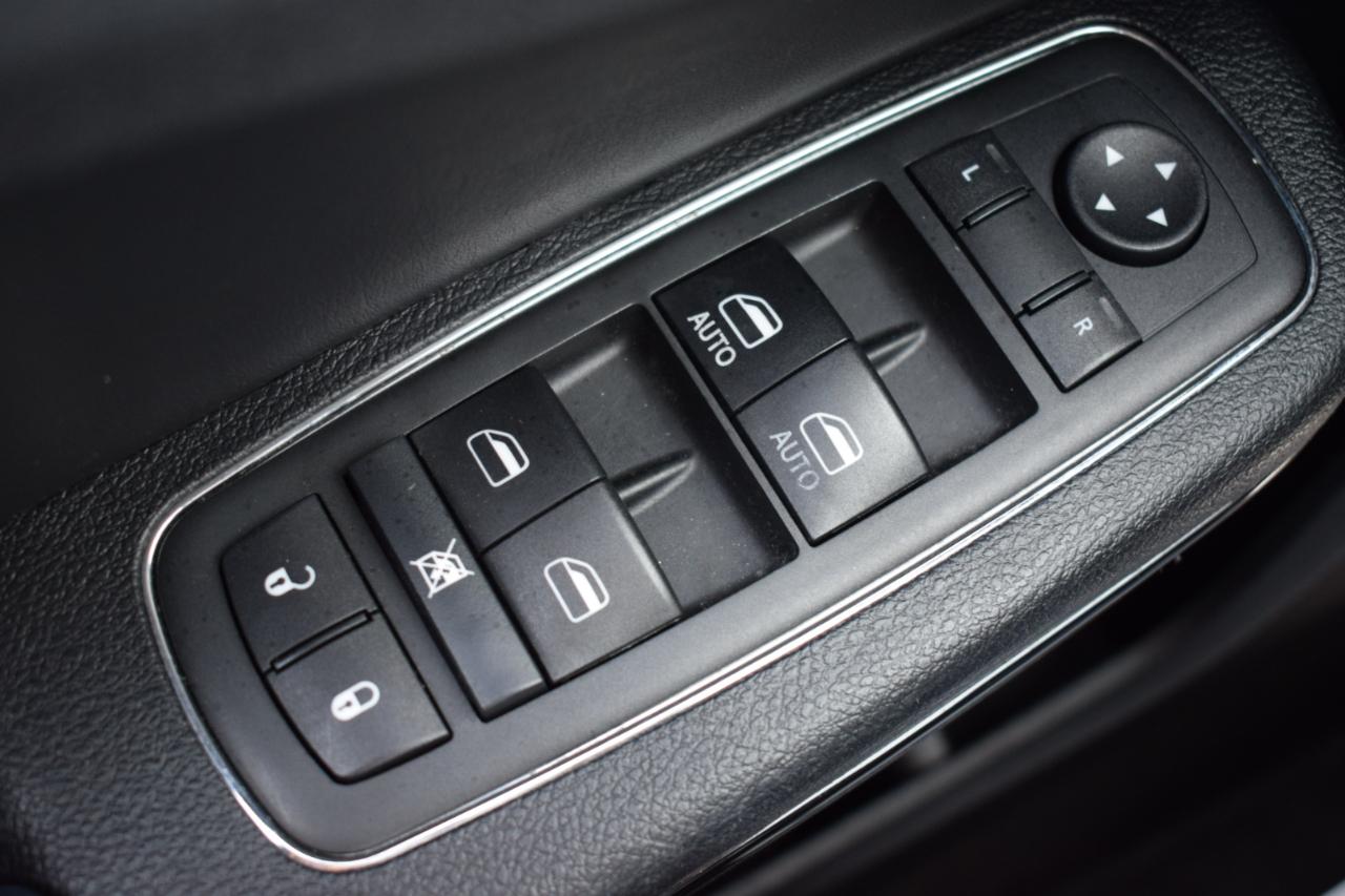 Chrysler 300 S RWD 2015