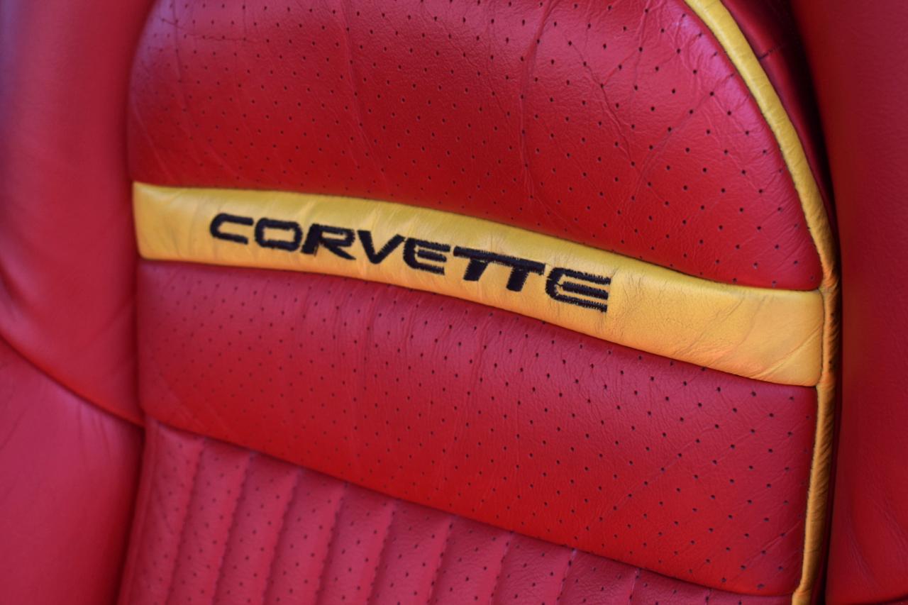 Chevrolet Corvette Convertible 2001