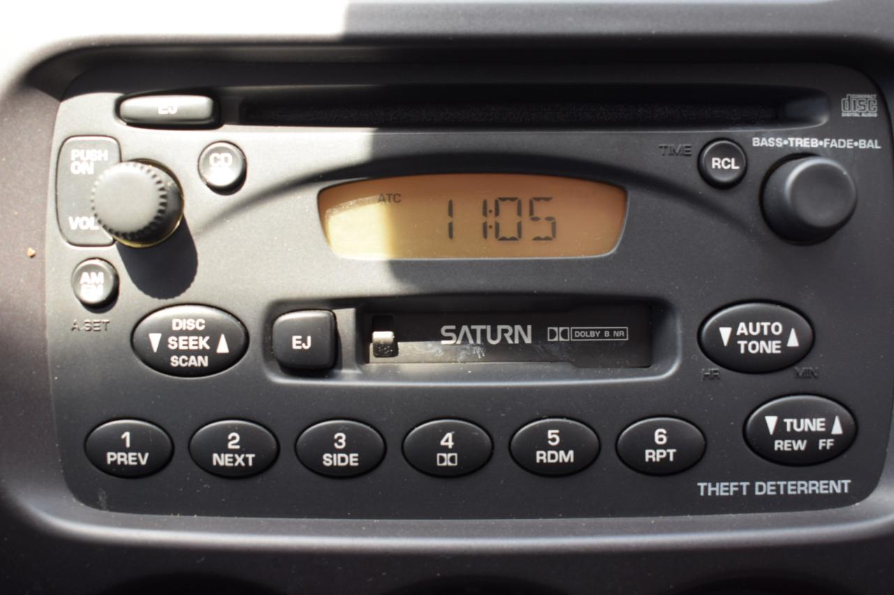 Saturn ION Sedan 3 2003