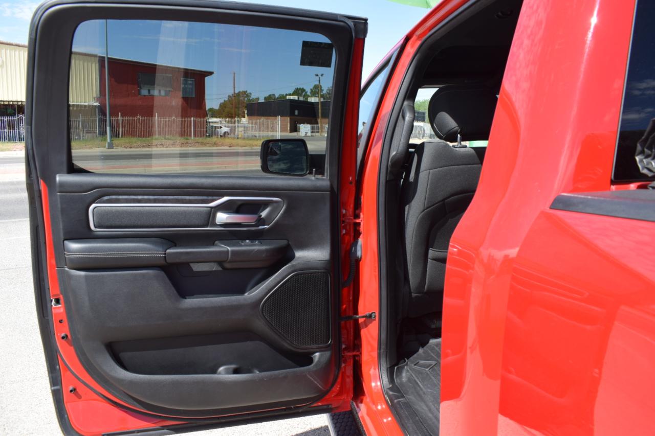 RAM 1500 Big Horn Crew Cab SWB 4WD 2019