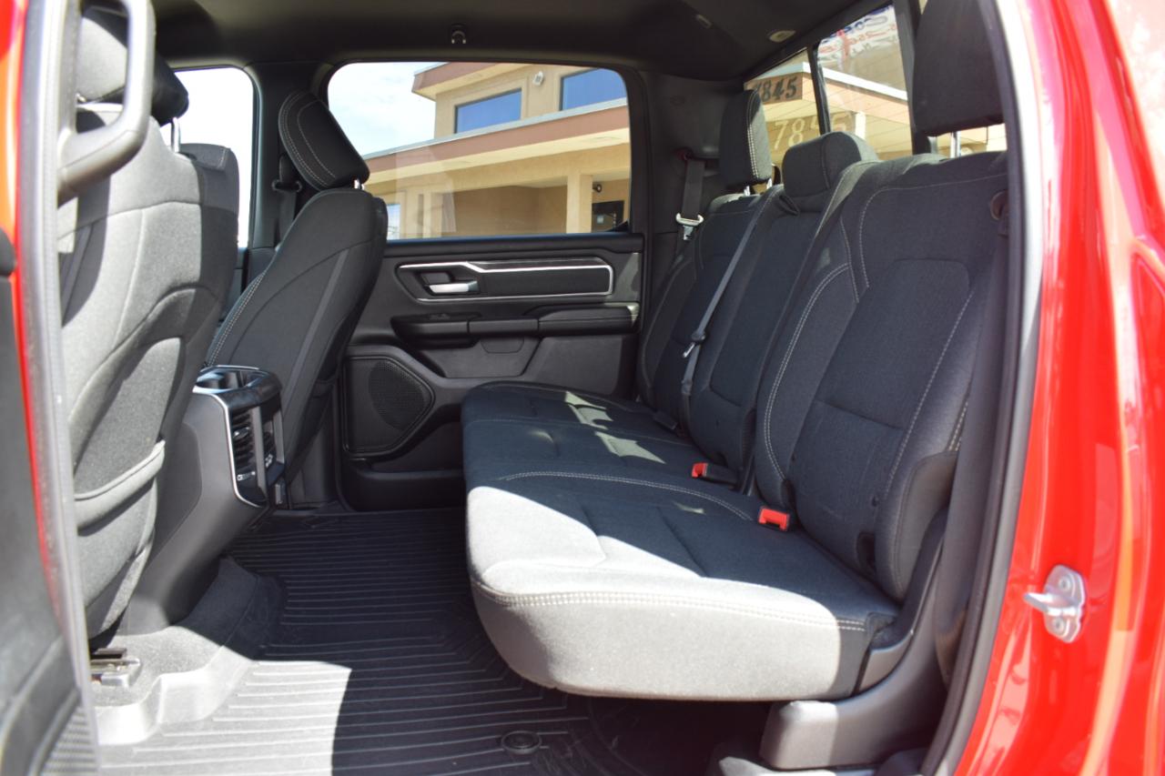 RAM 1500 Big Horn Crew Cab SWB 4WD 2019