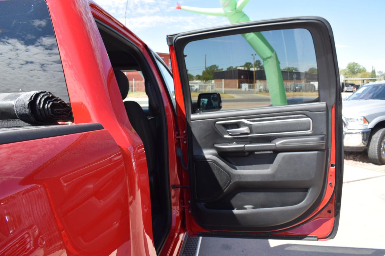 RAM 1500 Big Horn Crew Cab SWB 4WD 2019