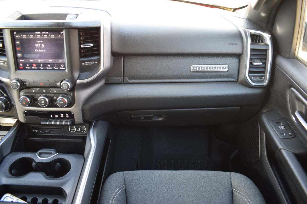 RAM 1500 Big Horn Crew Cab SWB 4WD 2019