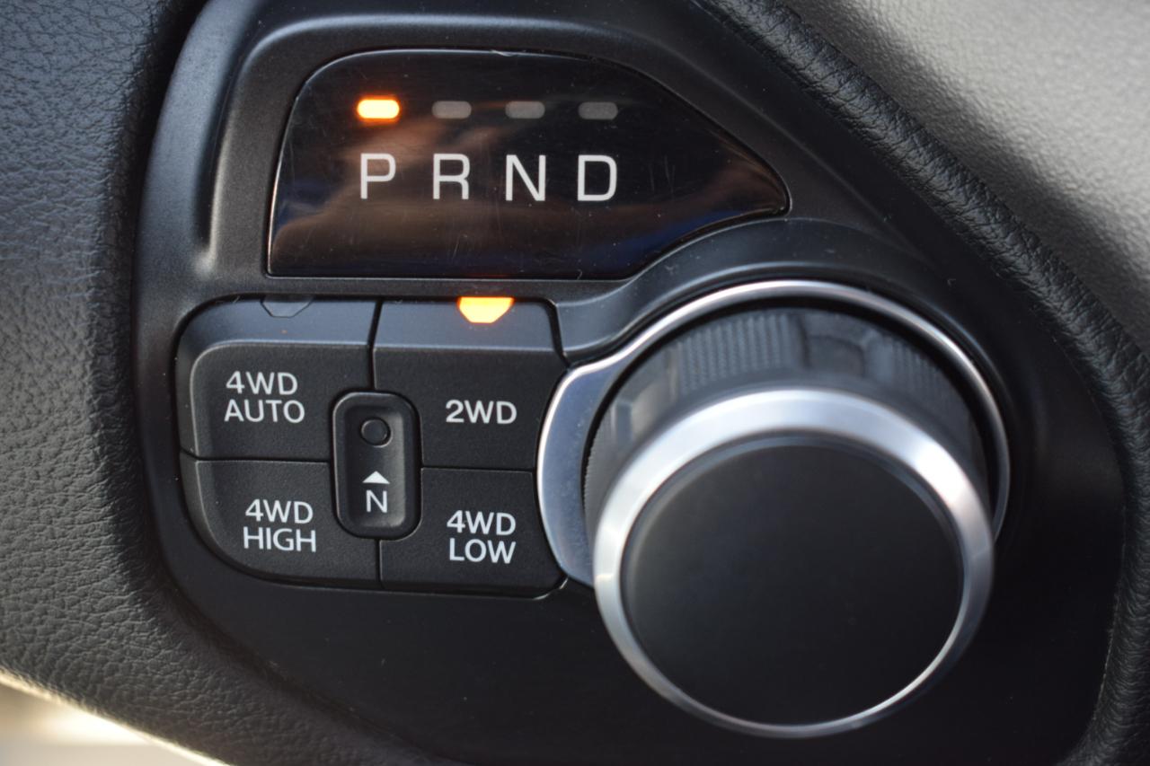RAM 1500 Big Horn Crew Cab SWB 4WD 2019