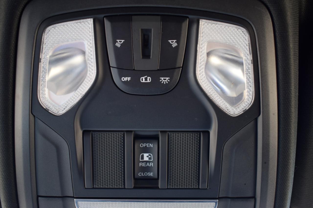 RAM 1500 Big Horn Crew Cab SWB 4WD 2019