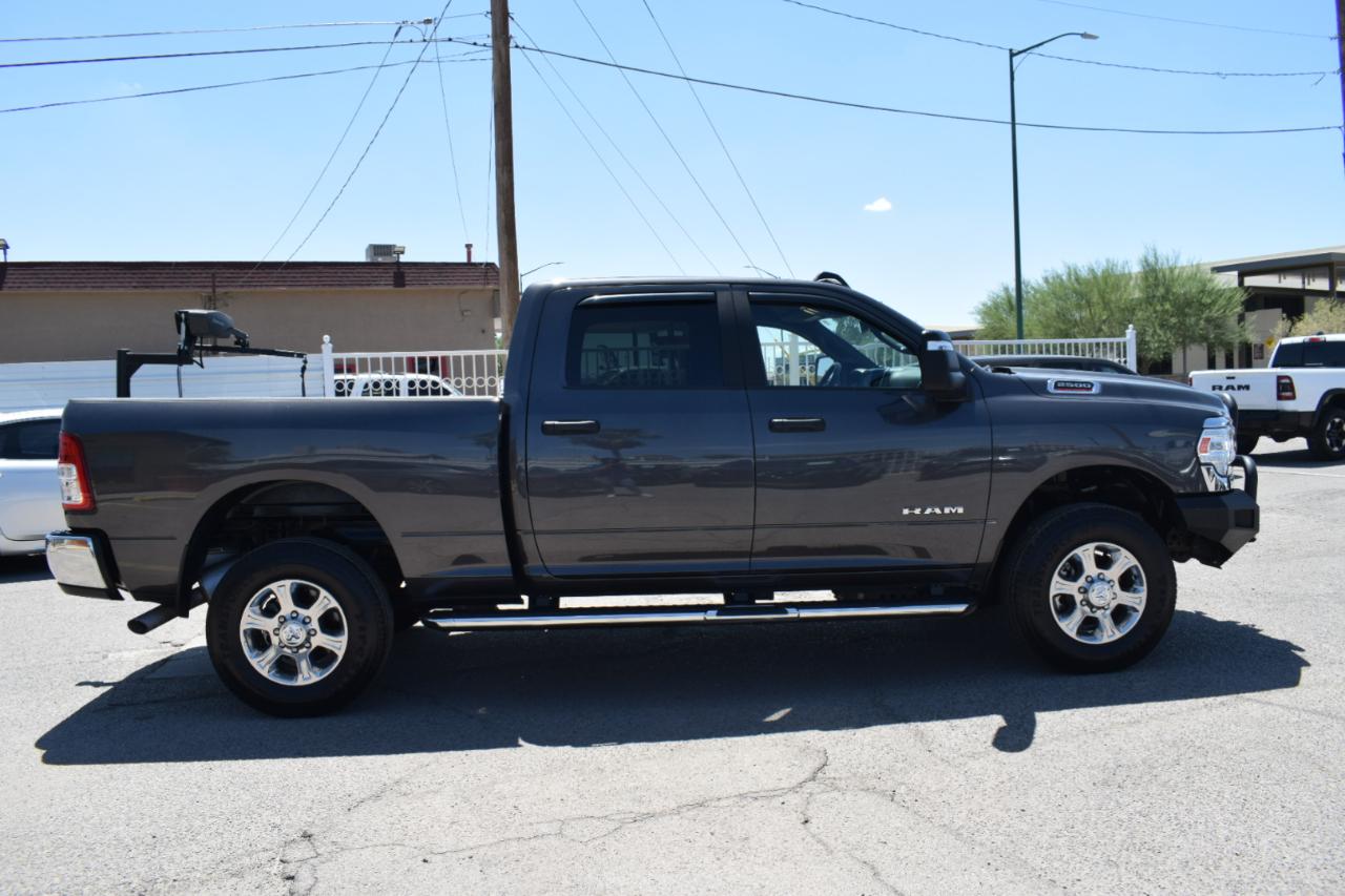 RAM 2500 Tradesman Crew Cab SWB 4WD 2024