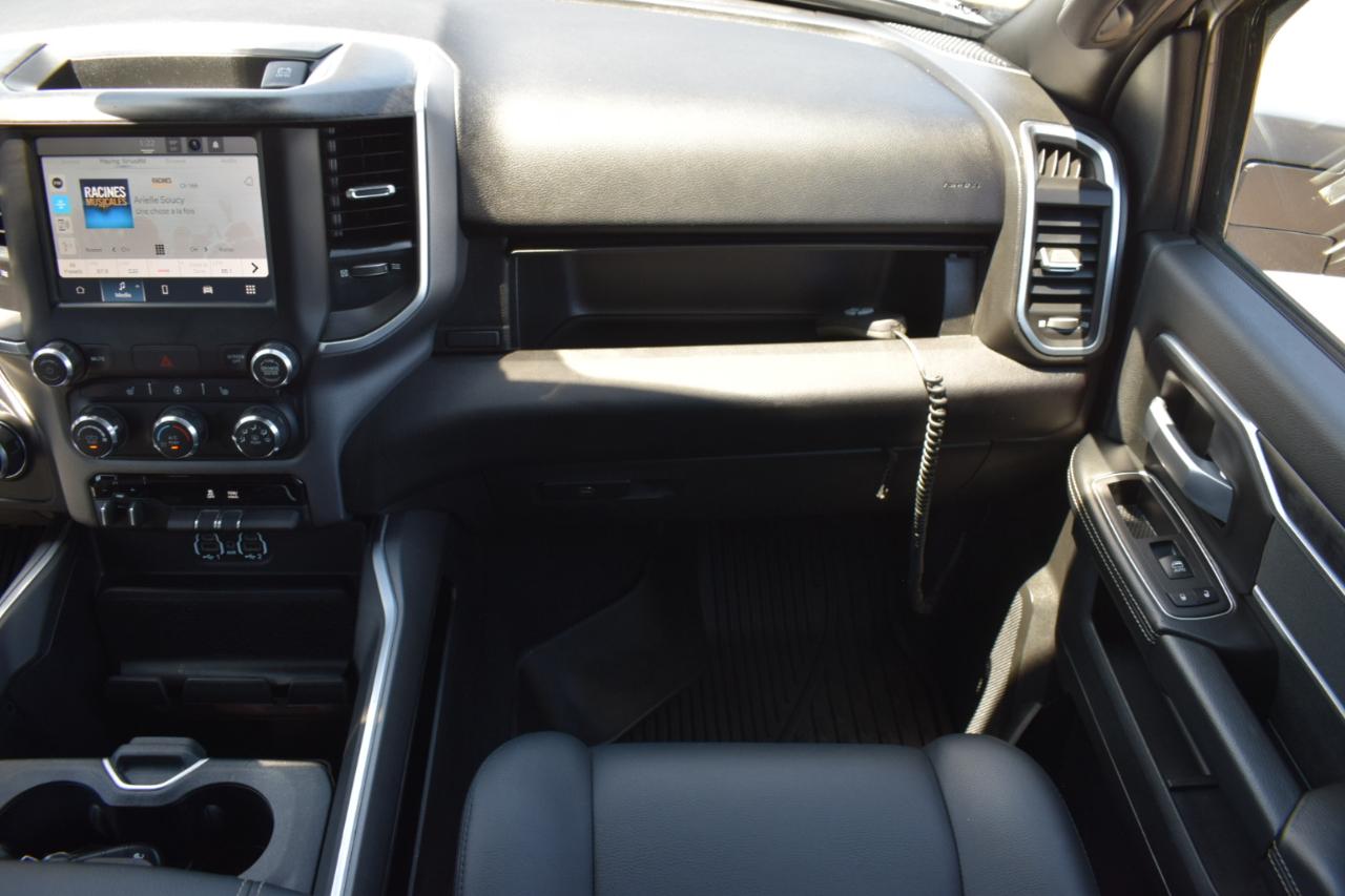 RAM 2500 Tradesman Crew Cab SWB 4WD 2024