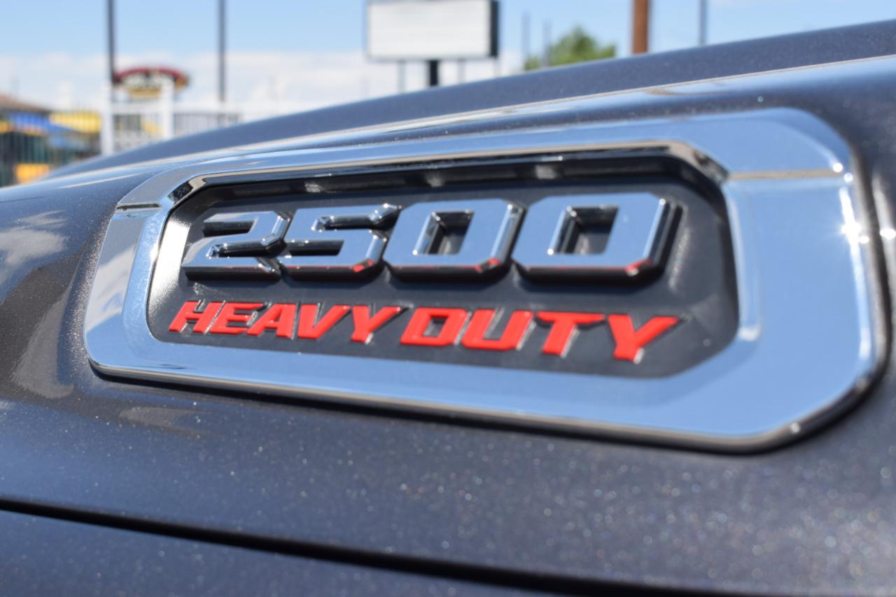 RAM 2500 Tradesman Crew Cab SWB 4WD 2024