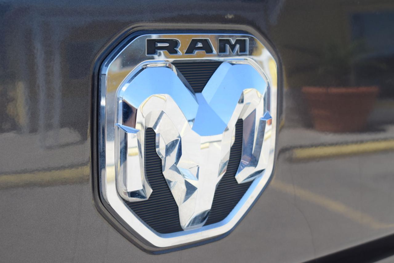 RAM 2500 Tradesman Crew Cab SWB 4WD 2024
