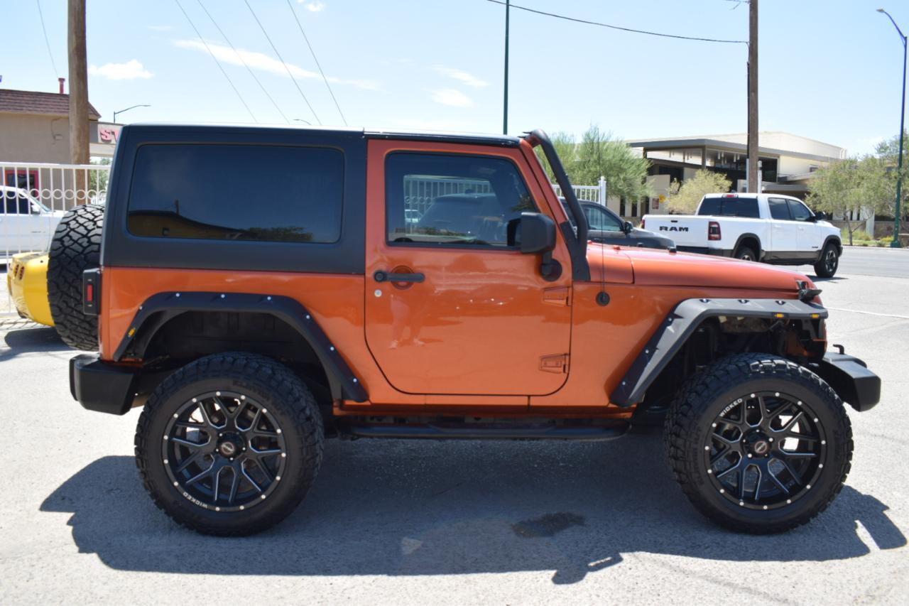 Jeep Wrangler Sport 4WD 2011