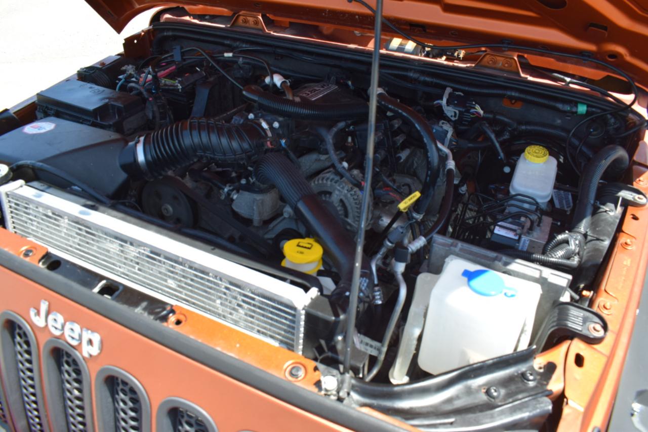 Jeep Wrangler Sport 4WD 2011