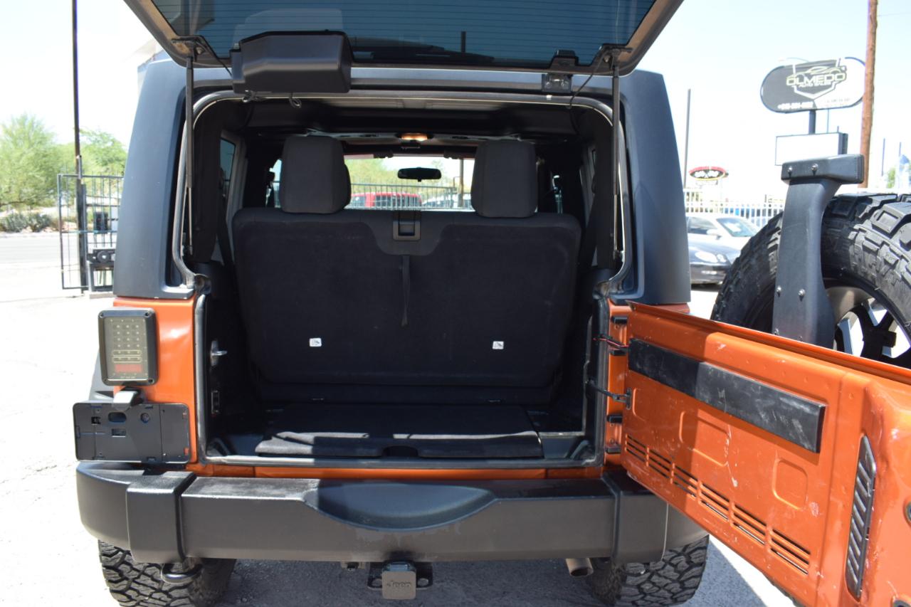 Jeep Wrangler Sport 4WD 2011