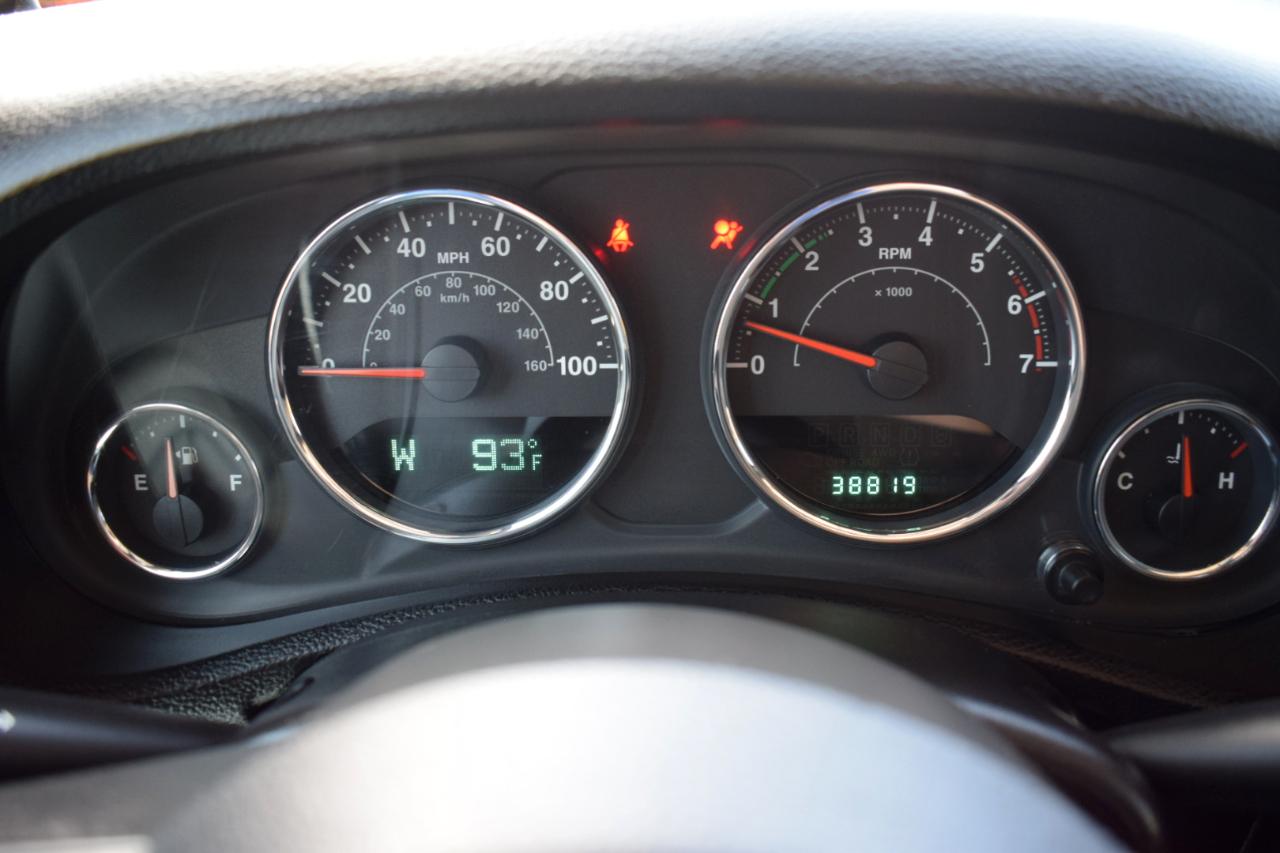 Jeep Wrangler Sport 4WD 2011
