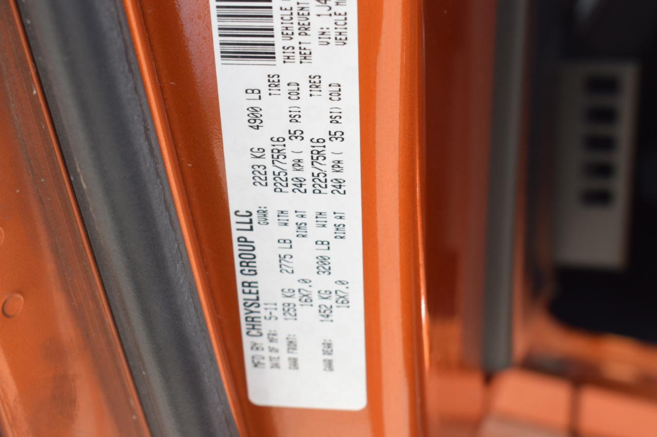 Jeep Wrangler Sport 4WD 2011