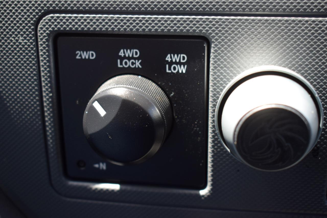 Dodge Ram 1500 SLT Quad Cab 4WD 2007