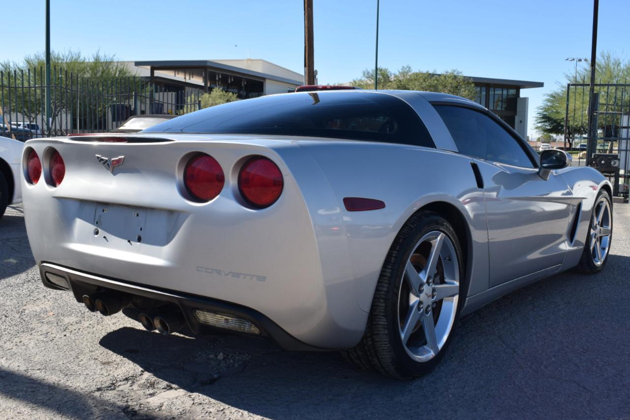 Chevrolet Corvette Coupe 2005