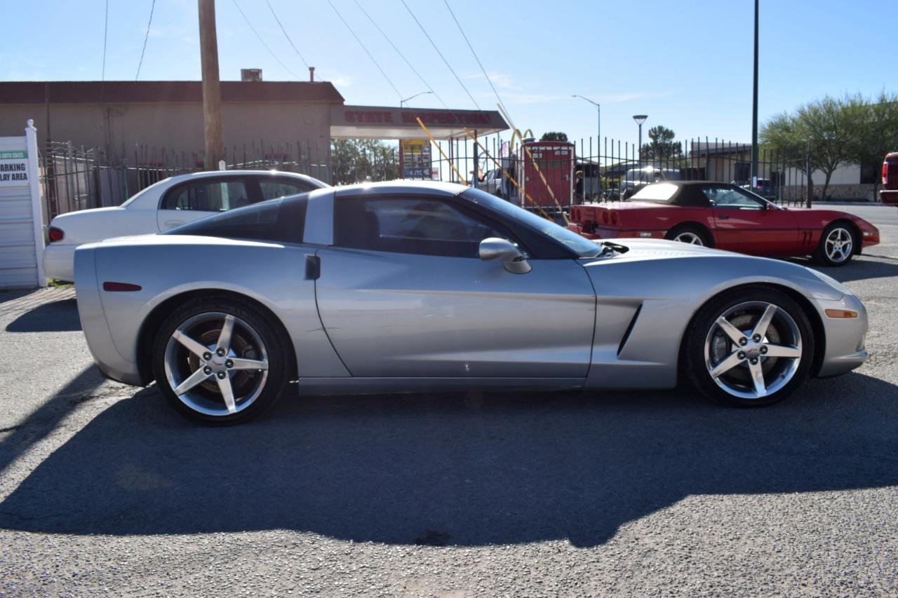 Chevrolet Corvette Coupe 2005