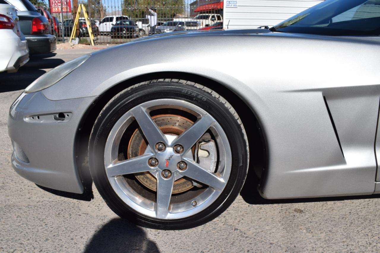 Chevrolet Corvette Coupe 2005