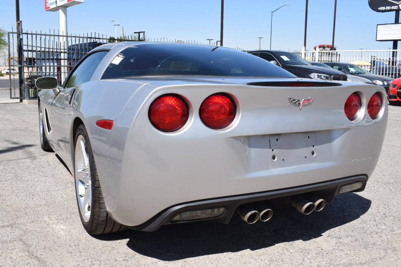 Chevrolet Corvette Coupe 2005