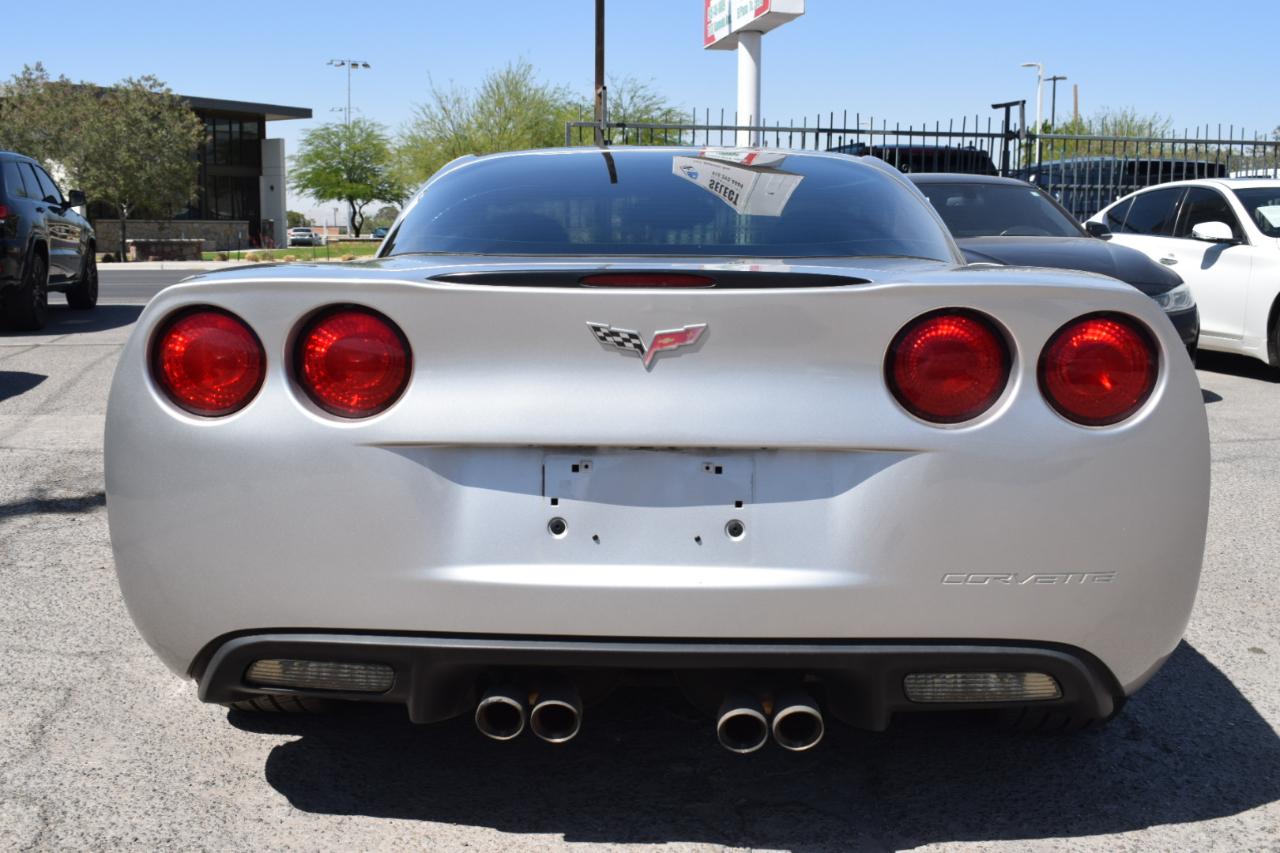 Chevrolet Corvette Coupe 2005