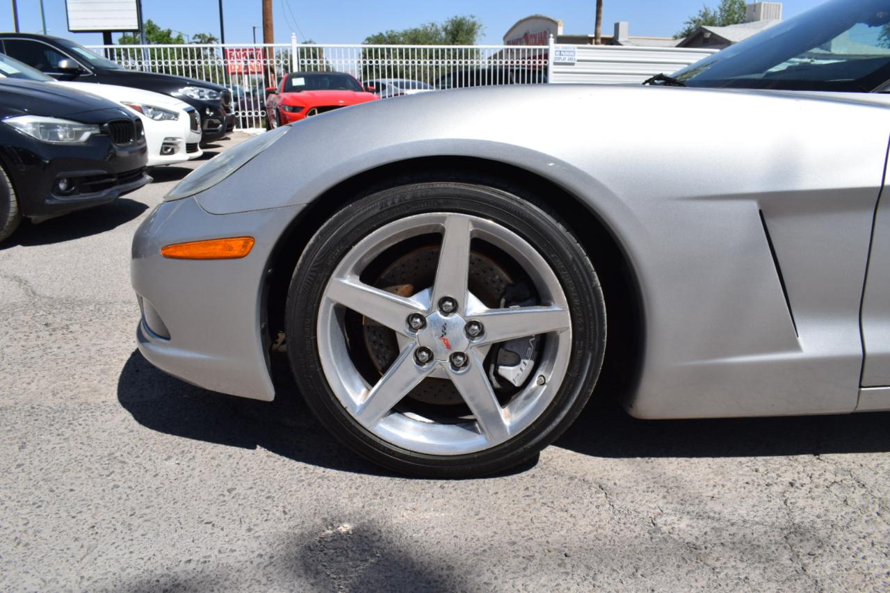 Chevrolet Corvette Coupe 2005