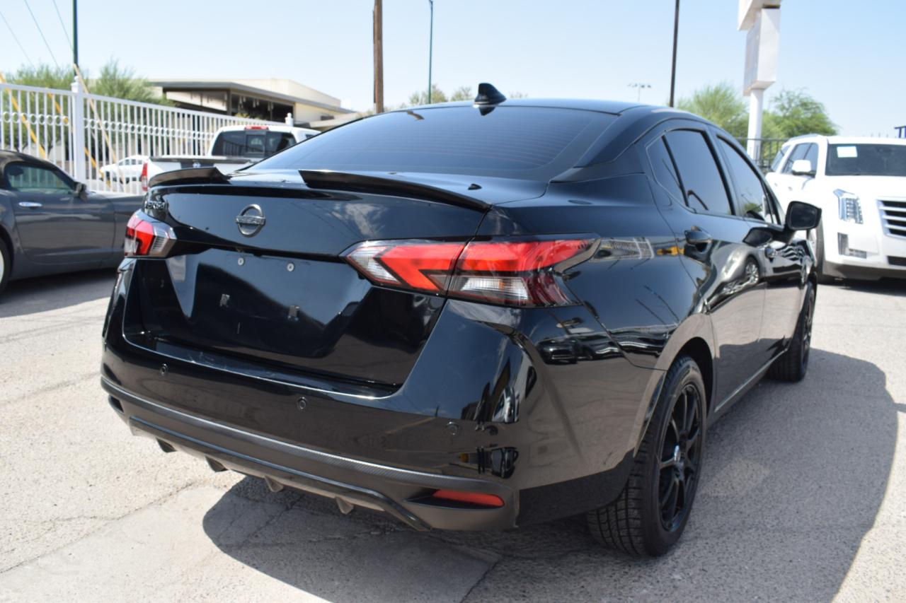 Nissan Versa SV 2023