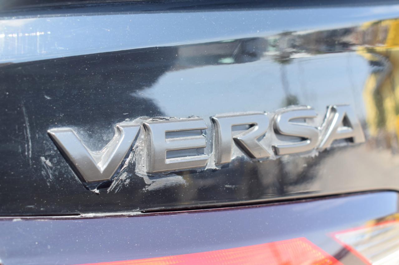 Nissan Versa SV 2023