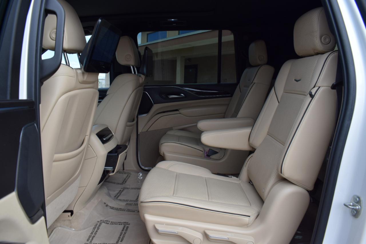 Cadillac Escalade ESV Premium Luxury 4WD 2021