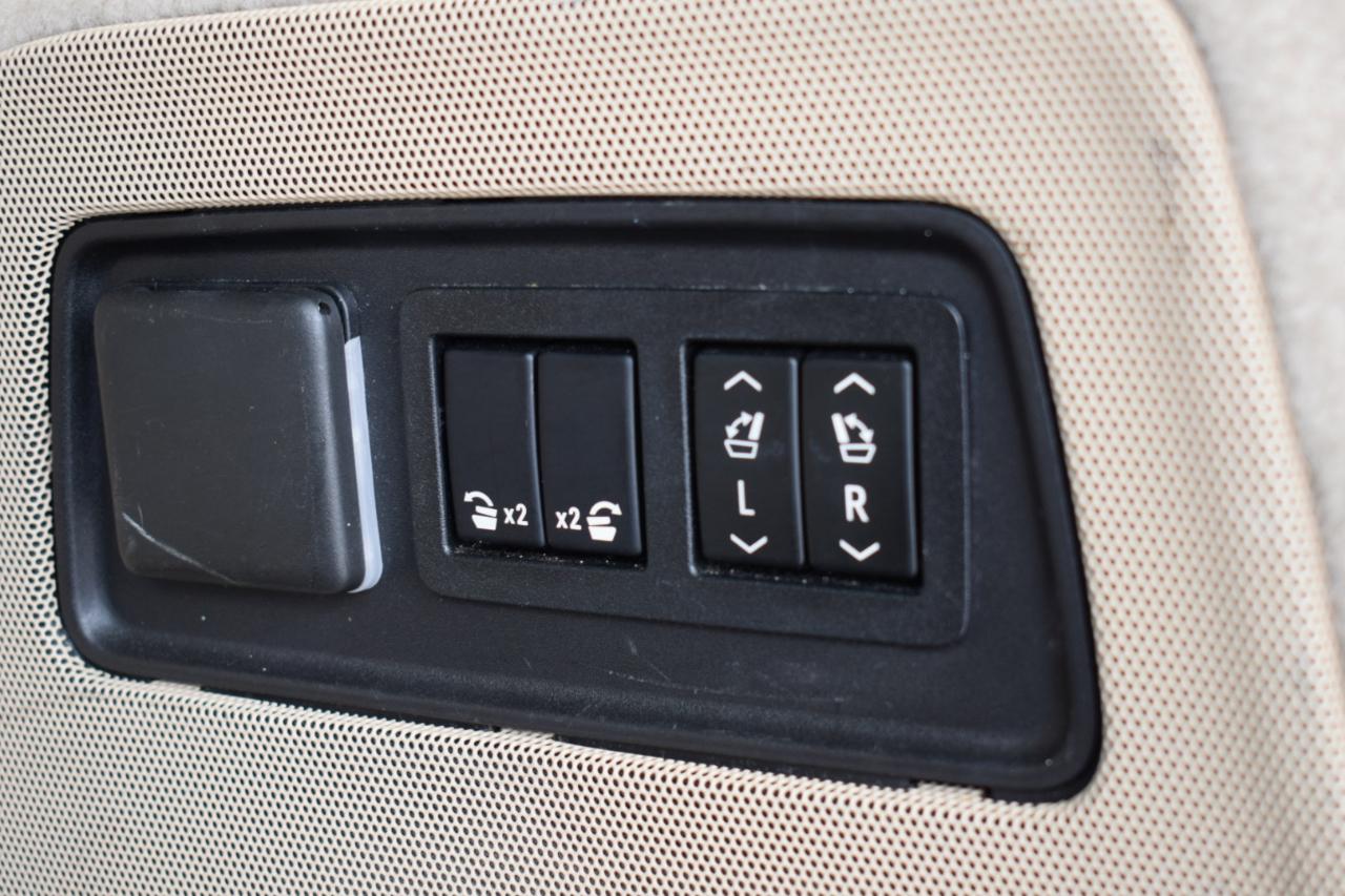 Cadillac Escalade ESV Premium Luxury 4WD 2021