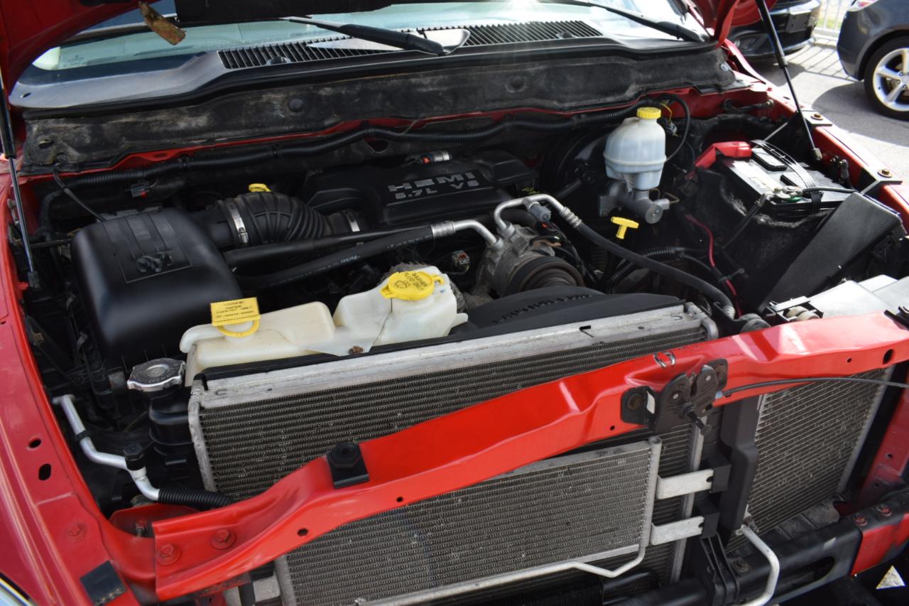 Dodge Ram 1500 SLT Mega Cab 4WD 2006