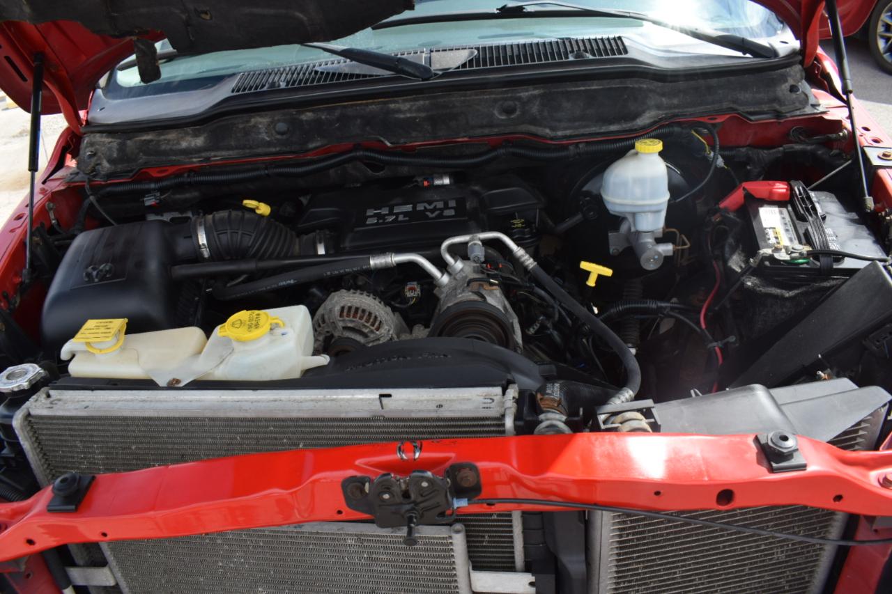 Dodge Ram 1500 SLT Mega Cab 4WD 2006