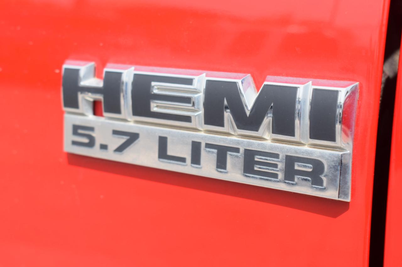 Dodge Ram 1500 SLT Mega Cab 4WD 2006